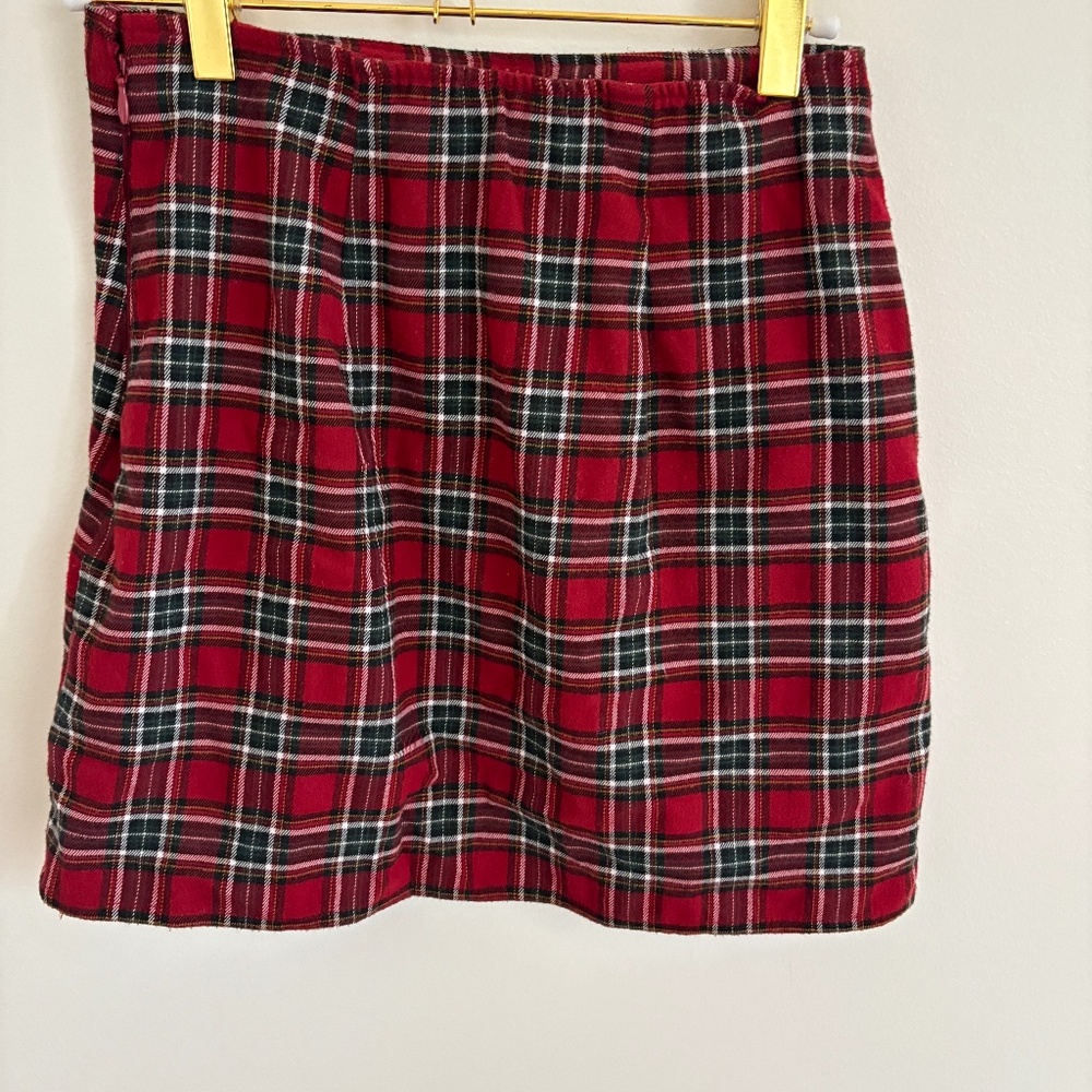 Hollister plaid mini skirt
